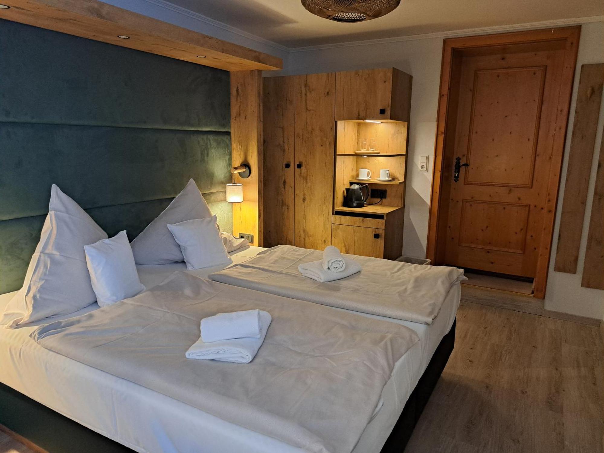 קושהאבן Hotel Wernerwald מראה חיצוני תמונה