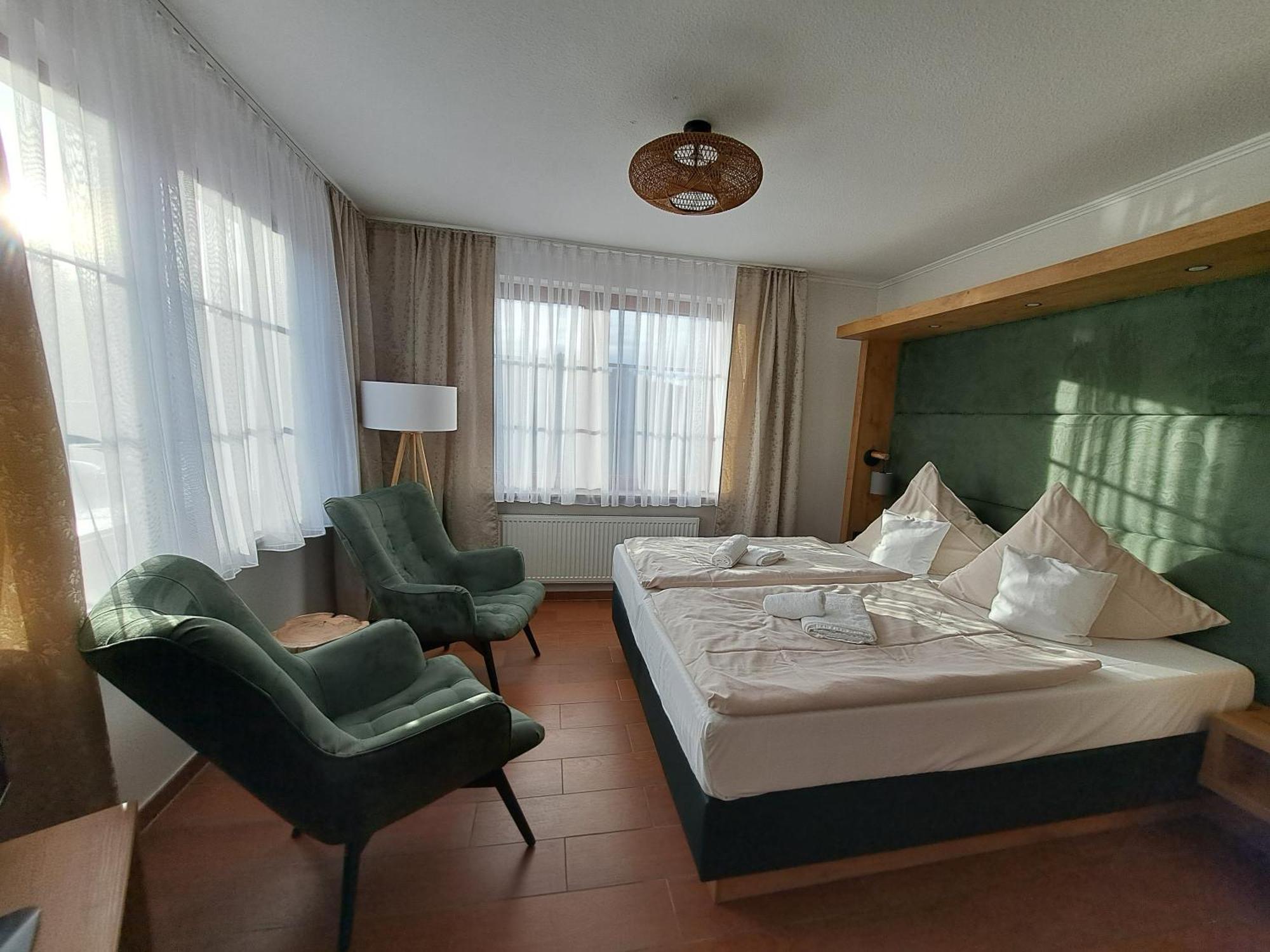 קושהאבן Hotel Wernerwald מראה חיצוני תמונה